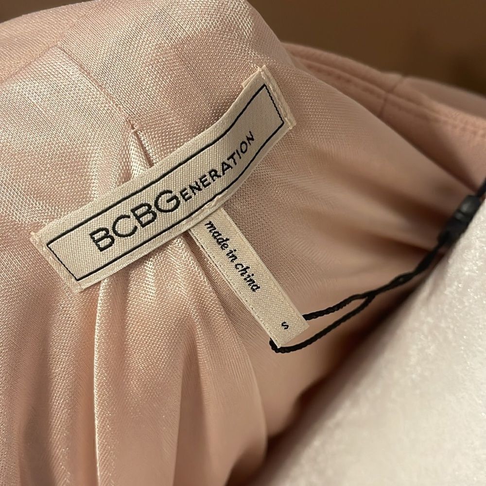BCBGeneration Blazer Suit Jacket NWT Size Small Color Pink - Picture 6 of 8